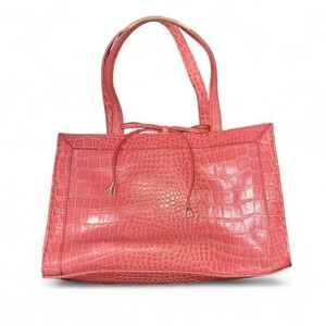 Vintage Liz Claiborne pink crocodile leather shoulder bag with bow detail